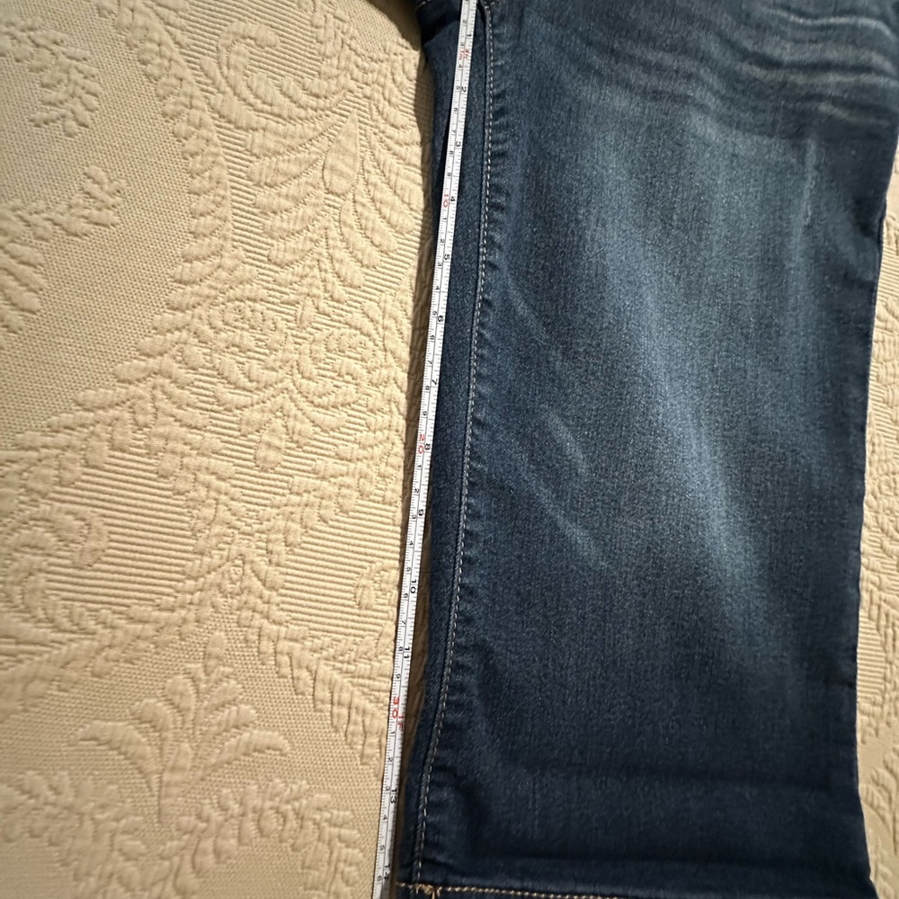 Democracy Denim Shorts - Picture 13 of 13